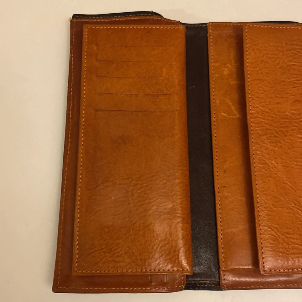 Vintage Women’s Tuscany Leather Adriano Leather Wallet Document 2 Tone Black/Tan - Picture 13 of 16